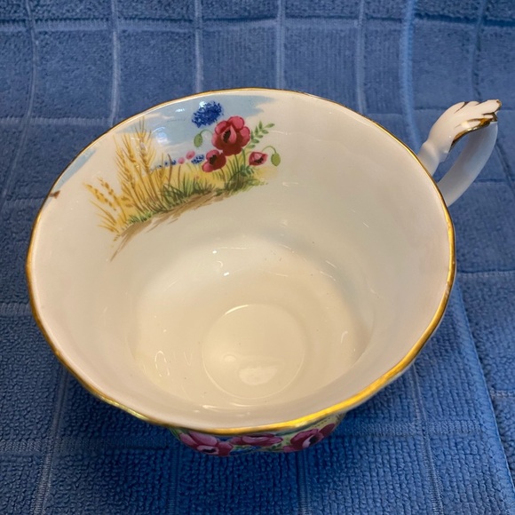 Royal Albert Harvest Song Teacup & Saucer. Gorgeous! - Picture 5 of 9